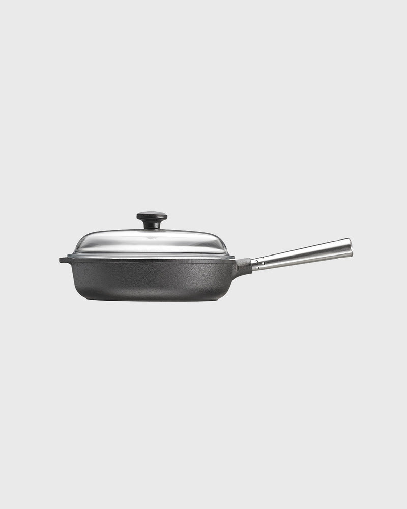 Black cast iron deep pan round 25 cm with glass lid and self-ventilating stainless steel handle
