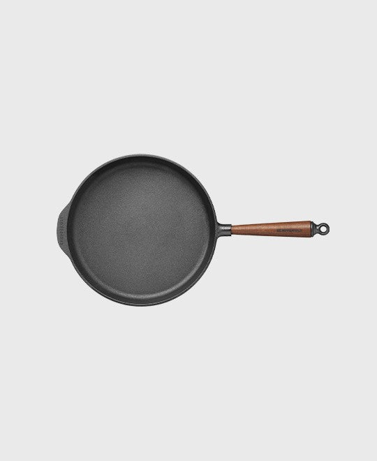 Black cast iron deep pan round 30 cm with beechwood handle