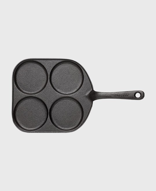 Black cast iron egg pan square 20x20 cm with iron handle