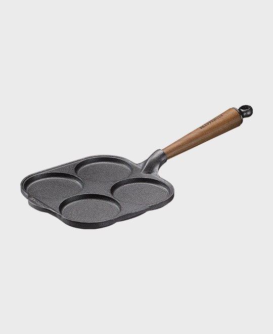 Black cast iron egg pan square 20x20 cm with walnut wood handle