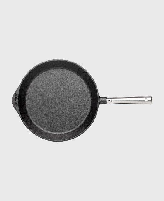 Black cast iron frying pan round 28 cm with self-ventilating stainless steel handle