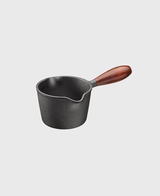 Black cast iron sauce pan 0.5 liter with beechwood handle
