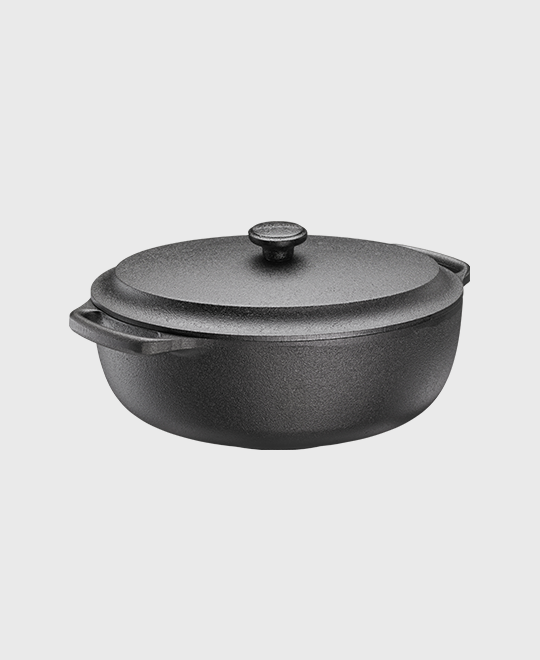 https://www.skeppshult.com/715-large_default/casserole-oval-6-l-iron-lid.jpg