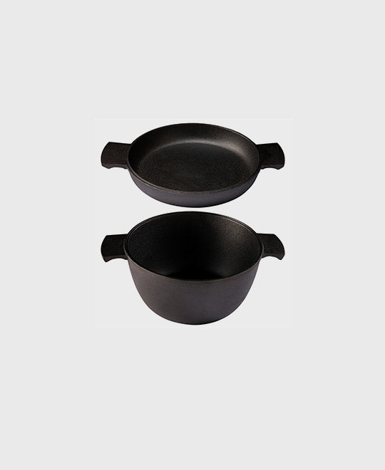 Black cast iron casserole 3 L and frying pan 23 cm round 