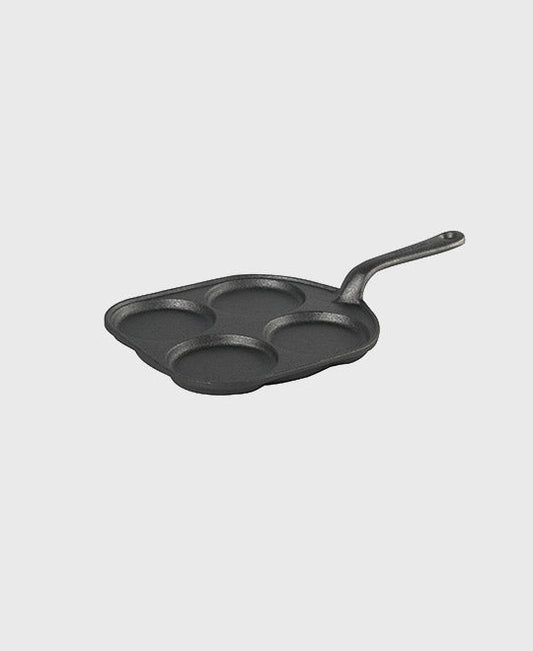 Black cast iron egg pan square 20x20 cm with iron handle