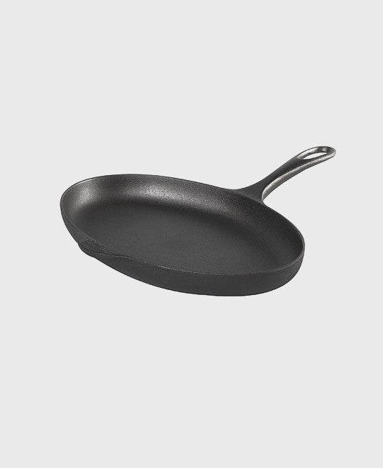 Black cast iron fish pan oval 33x21,5 cm with iron handle