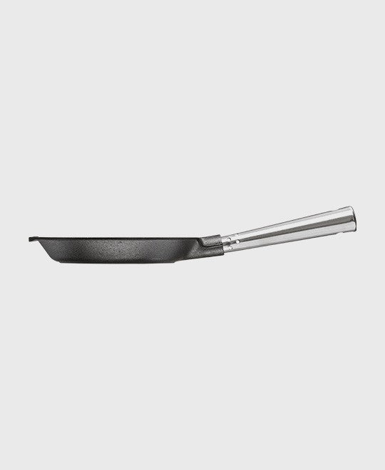 Black cast iron frying pan round 18 cm with self-ventilating stainless steel handle