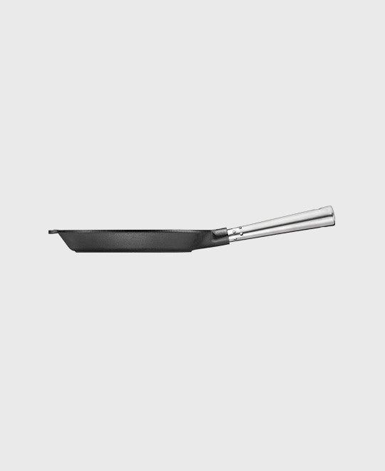 Black cast iron frying pan round 22 cm with self-ventilating stainless steel handle