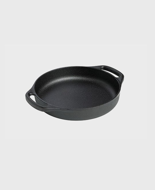 Black cast iron oven dish round 25 cm with iron handles