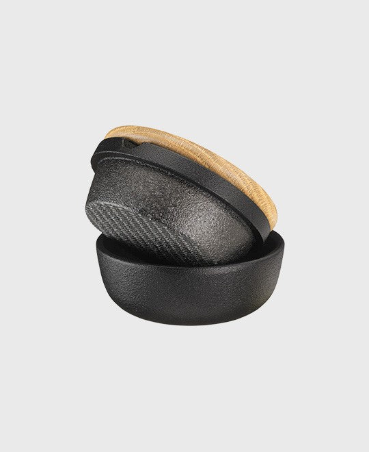 Black cast iron spice mill big swing and storage jar with oak lid, ideal for pepper and dry herbs